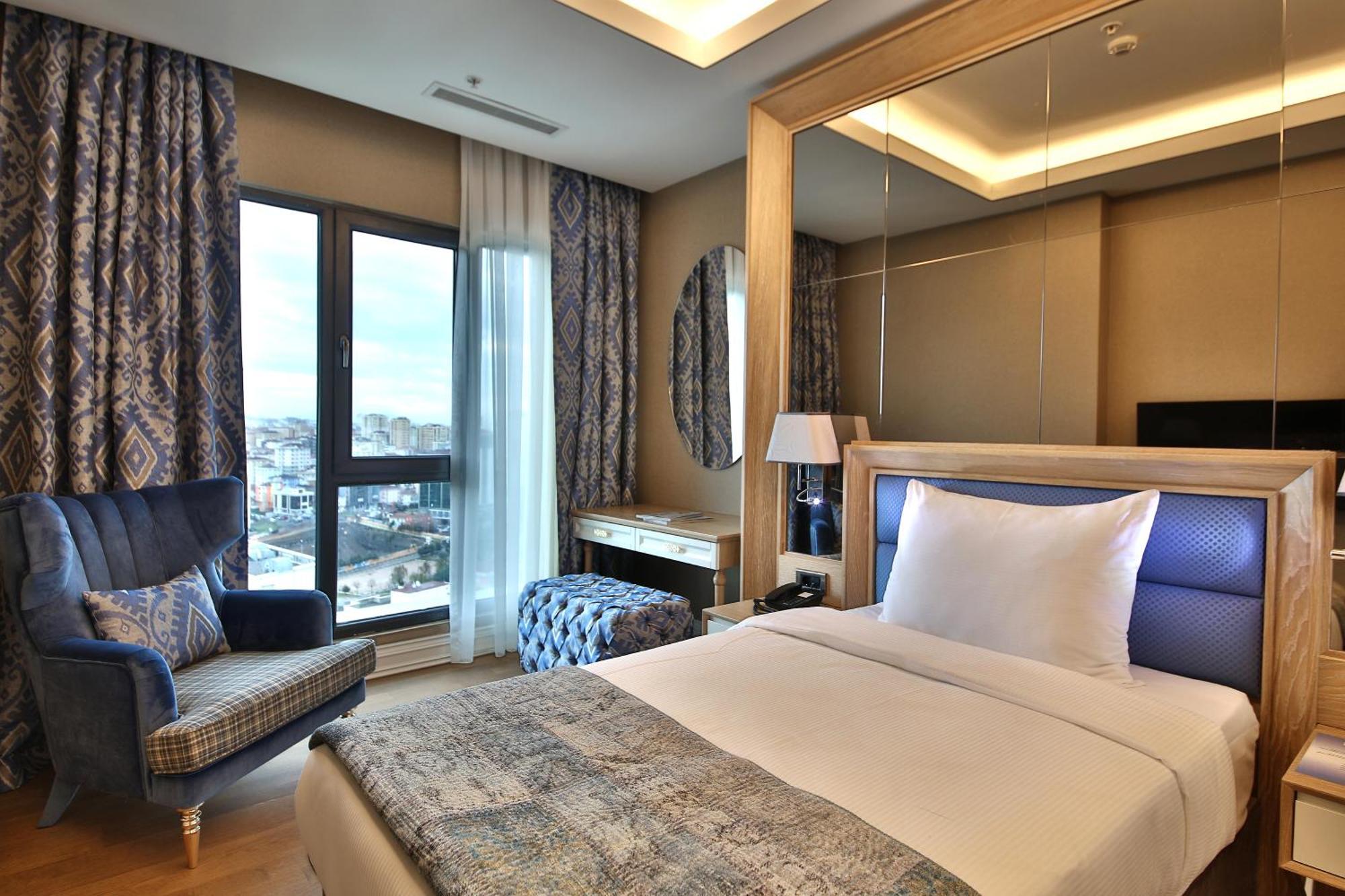 Bof Hotels Ceo Suites Atasehir Estambul Exterior foto