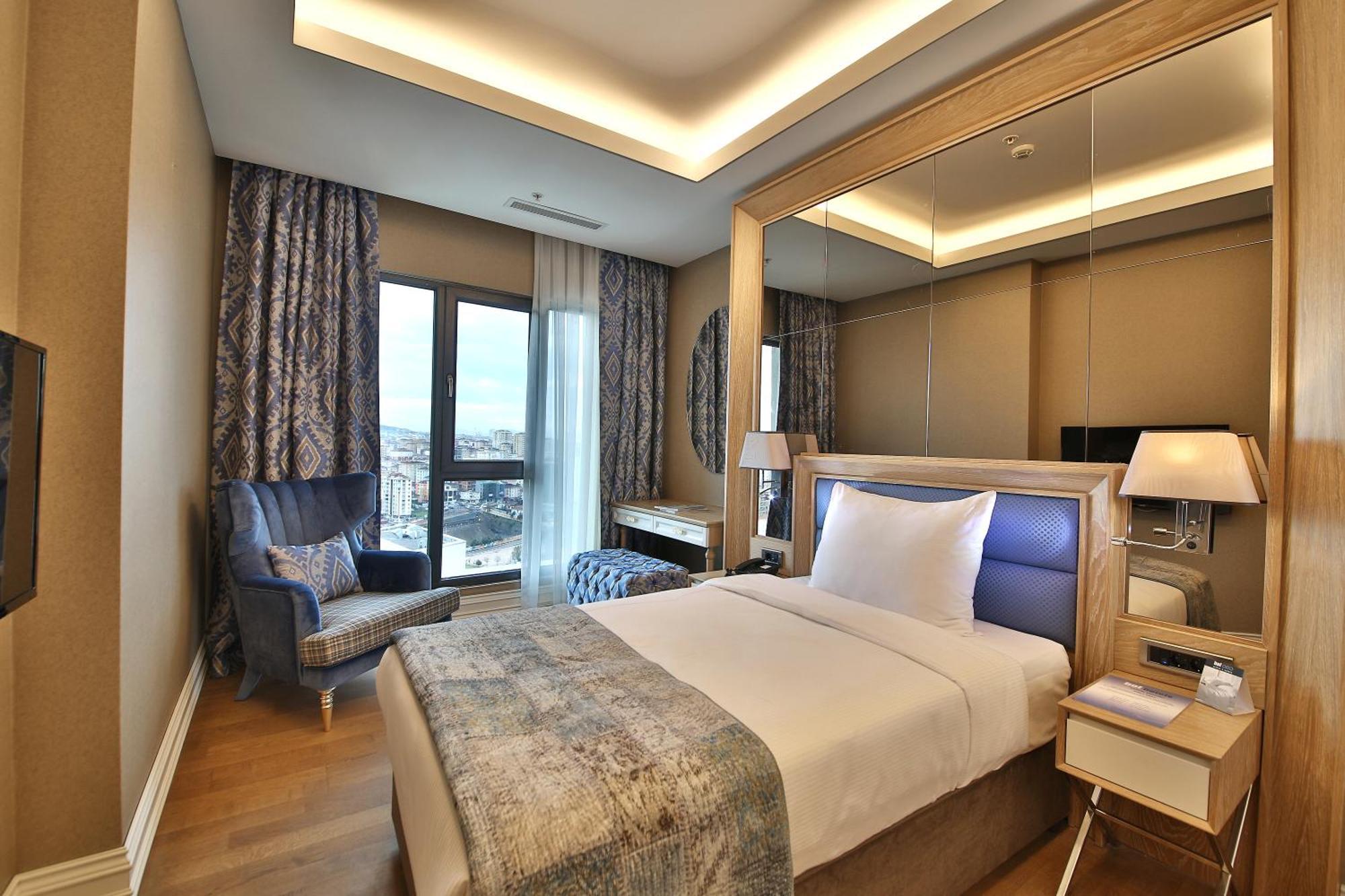 Bof Hotels Ceo Suites Atasehir Estambul Exterior foto