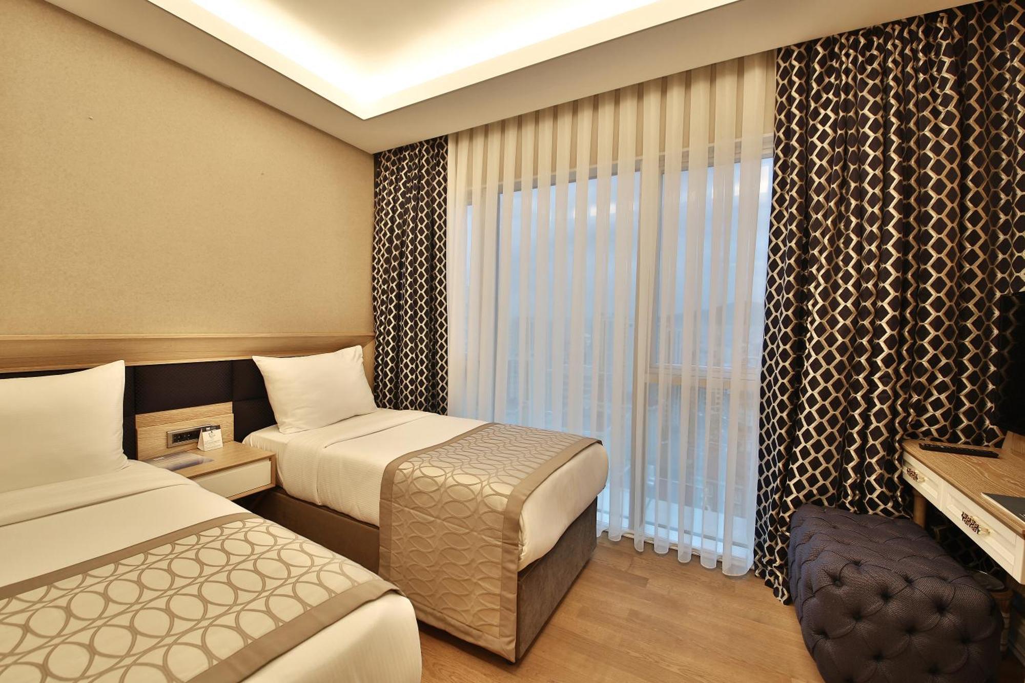 Bof Hotels Ceo Suites Atasehir Estambul Exterior foto
